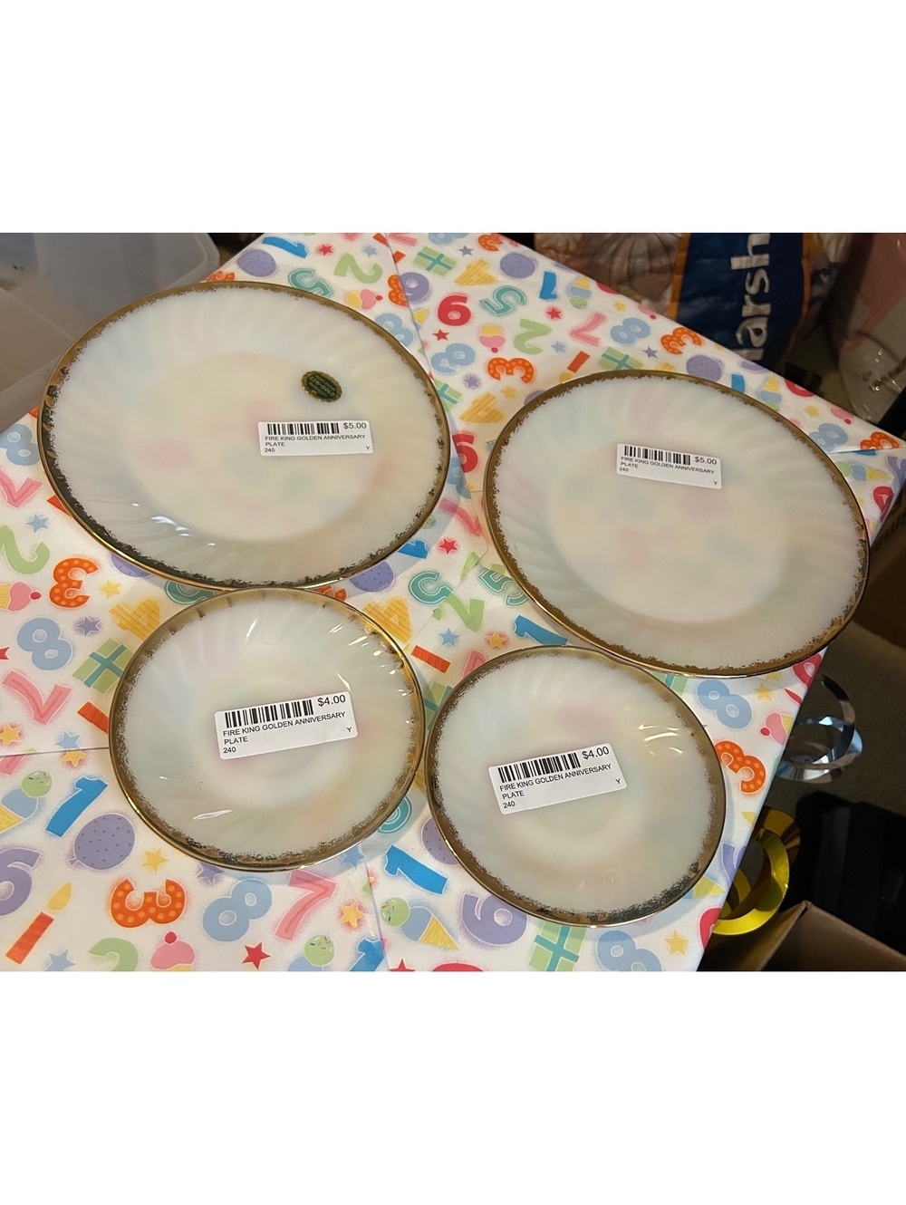 Set of 4 anchor hocking fire king golden anniversary plates